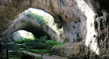 La grotte en Bulgarie de Devetashka